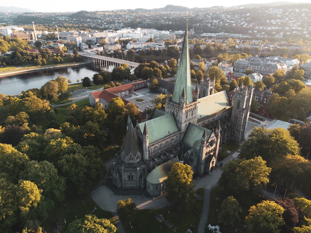 Kirker i São Paulo: En Dypdykk i Tro og Kultur